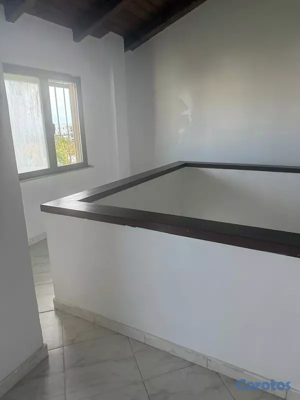 apartamentos - Penthouse de Dos Niveles en Alquiler – Avenida España.
 10
