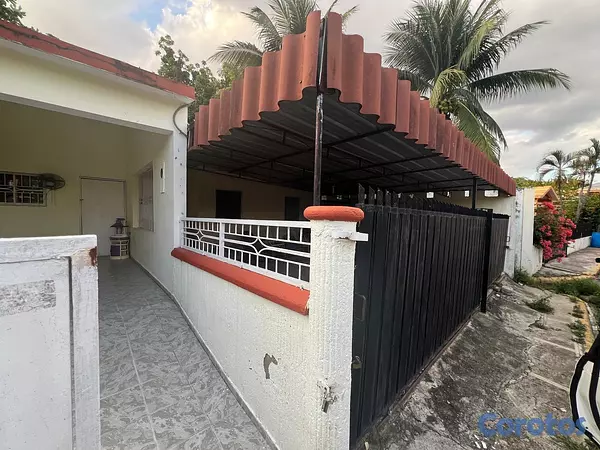 casas - Vendo casa en Bayona, Santo Domingo Oeste  4