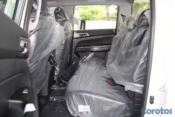 jeepetas y camionetas - KGM Musso ADVENTURE PLUS 2026 6