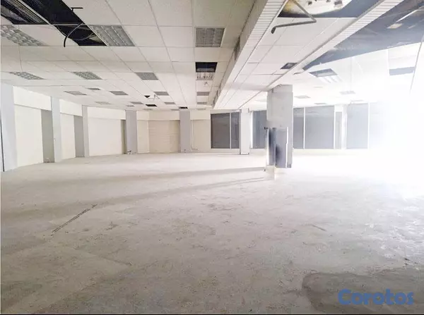 oficinas y locales comerciales - Local en primer nivel esquinero 3