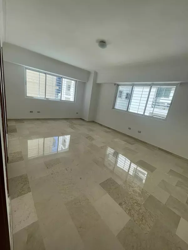 apartamentos - Se vende apartamento en Naco 5