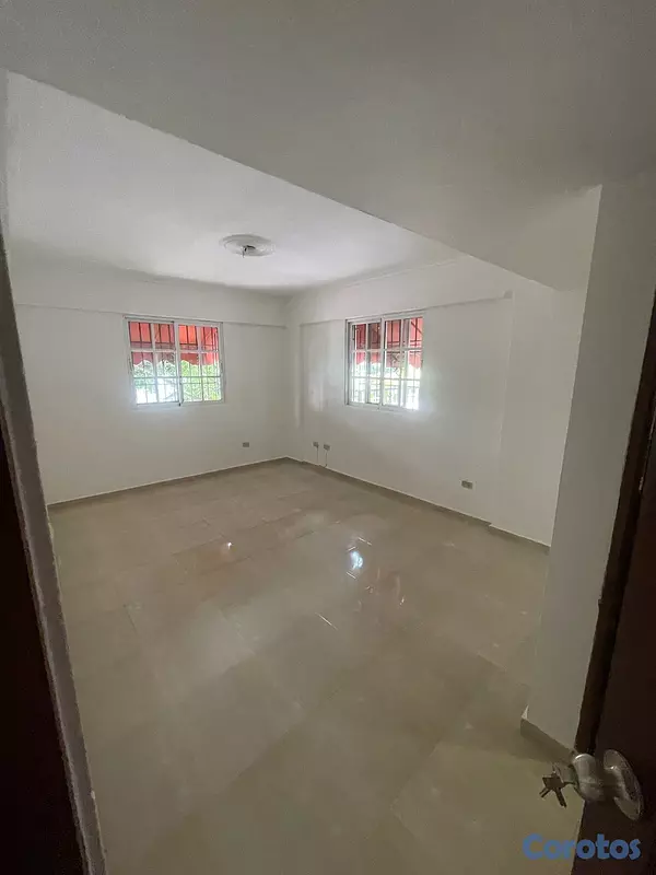 apartamentos - Urb Mirador Sur 
próximo avenida anacona y Rómulo bethancourt  10