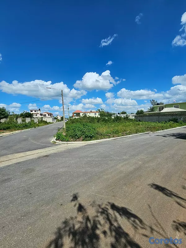 solares y terrenos - Se vende terreno de 2,000 mt en Villa españa en Sa 2