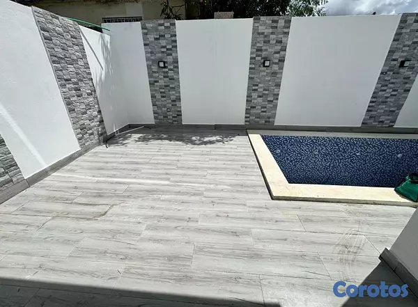 casas - venta de casa de lujo con piscina en la autopista de san isidro Santo Domingo  4