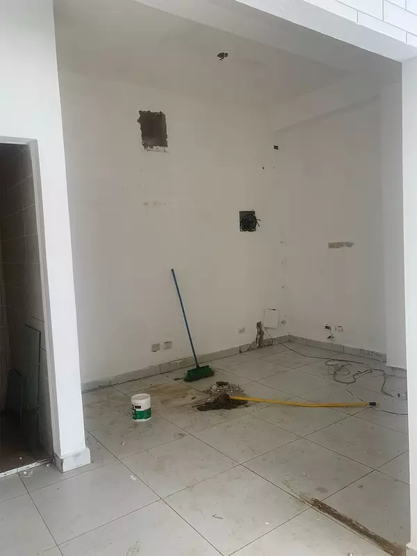 oficinas y locales comerciales - Local con terraza céntrico Prados 3