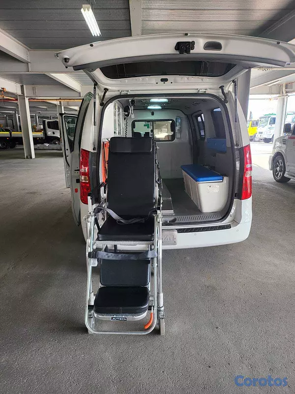 otros vehiculos - HYUNDAI GRAND STAREX AMBULANCIA 2017 12
