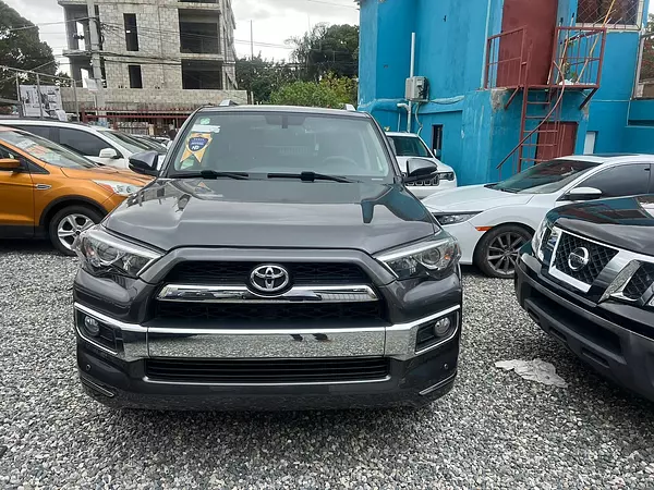 jeepetas y camionetas - toyota 4runner  6