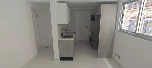 apartamentos - Se vende alquila apartamento en Piantini 2