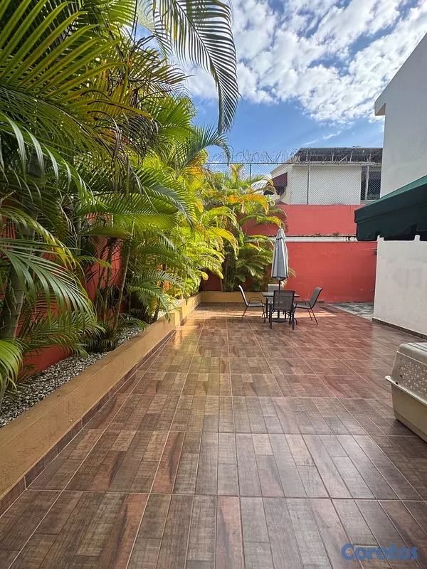 casas - Alquiler de casa Residencial Villas Claudia a paso 5