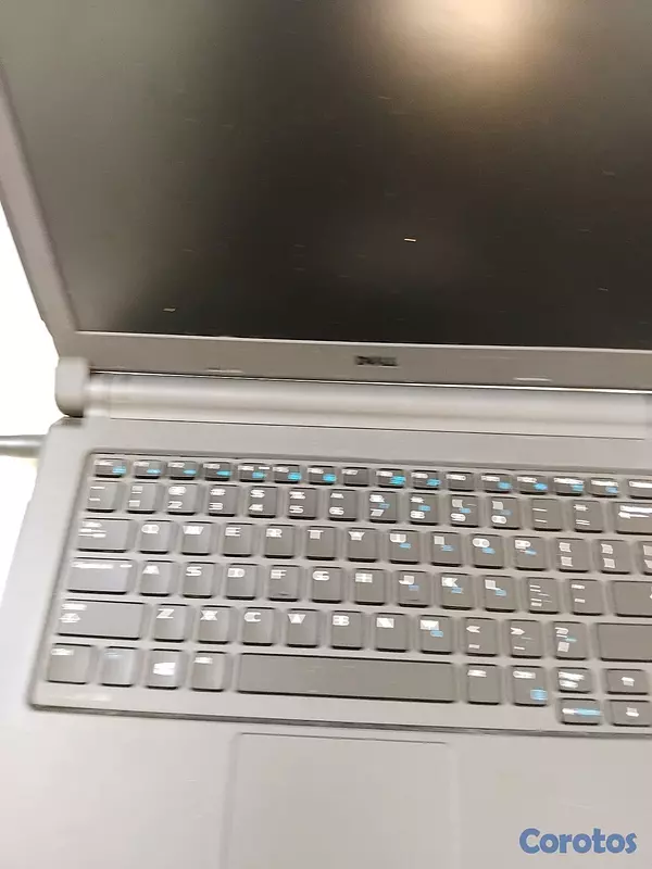consolas y videojuegos - En venta Laptop Dell Latitude 3350 Intel I5 4g memoria 64bits 120g ssd 14'  5