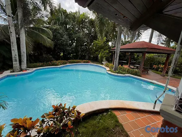 casas vacacionales y villas - MAJESTUOSA Y EXPLENDIDA VILLA  9