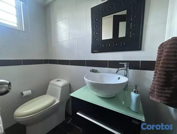 apartamentos - Apartamento en Venta en Evaristo Morales 3 Hb 2 PQ 7