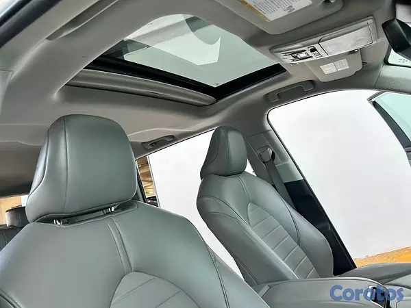 jeepetas y camionetas - Toyota highlander 2021 XLE  5