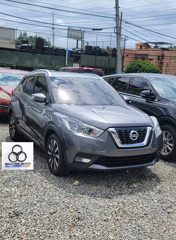 jeepetas y camionetas - NISSAN KICKS 2