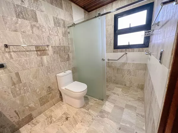 apartamentos - Vendo amplio apartamento en El Vergel 3
