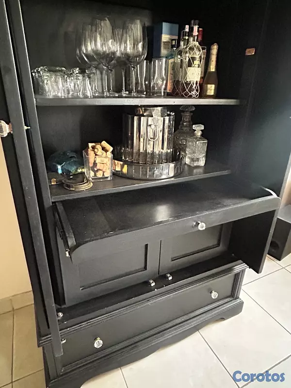 muebles y colchones - VENDO MUEBLE BAR CERRADO 2