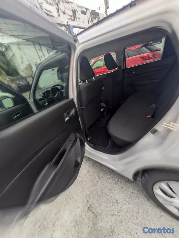 carros - SUZUKI SWIFT 2020 10