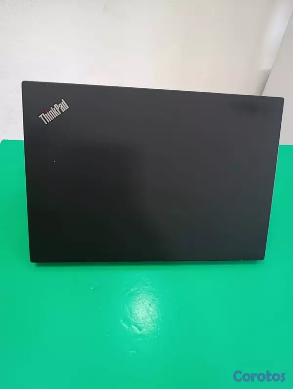 computadoras y laptops - Laptop LENOVO T495 Ryzen 5/256GB SSD/16GB RAM/14Pulg/FOTOS ORIGINALES DEL EQUIPo 2
