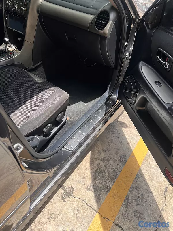 carros - Toyota altezza  9