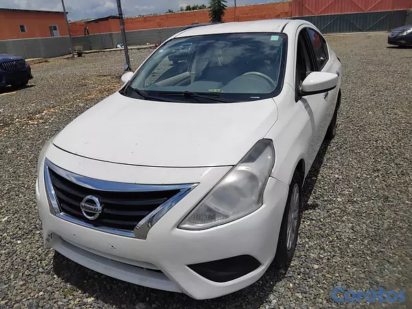 carros - NISSAN VERSA 2016 2