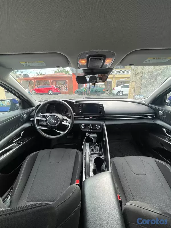 carros - Hyundai Elantra SE 2021 5