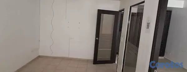 oficinas y locales comerciales - Local 2do piso 300 mts en Naco  para call center  8