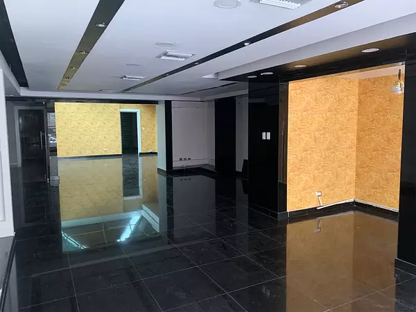 oficinas y locales comerciales - De oportunidad local en Piantini  154m 3