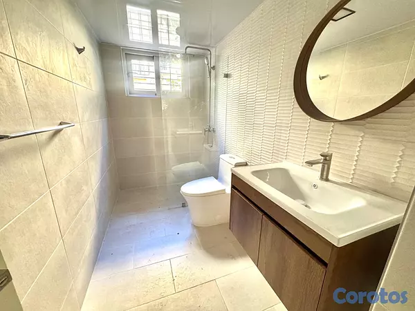 apartamentos - Apartamento en alquiler de 2habitaciones en Av Sarasota recién remodelado  11