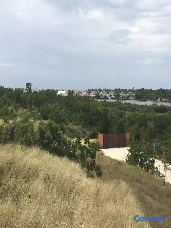 solares y terrenos - Solar Frente a casa de Campo y Rio Chavon de 1106651 metros  4