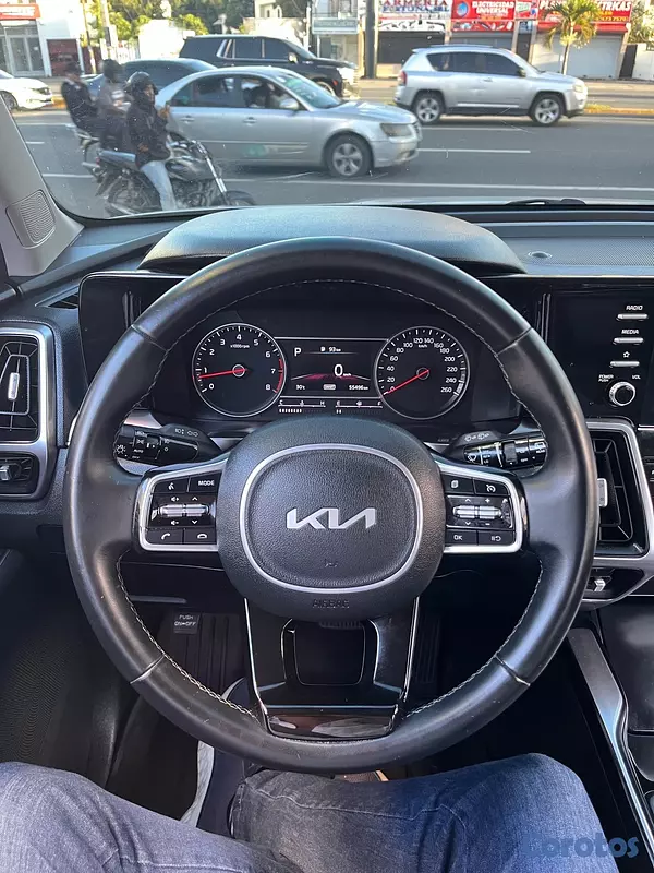 jeepetas y camionetas - Kia Sorento Sport 2022 11