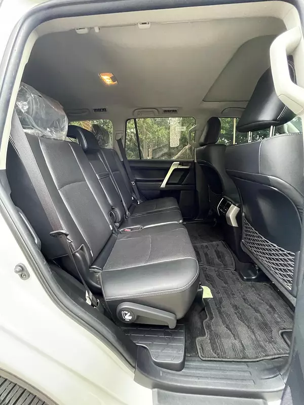 jeepetas y camionetas - Toyota land cruicer prado vxl 2023 9