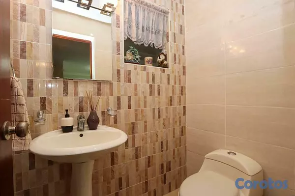 apartamentos - Vendo apartamento en Jardines del Sur. 6