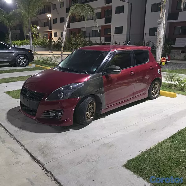 carros - Suzuki Swift SPORT en buenas condiciones tiene fue 4