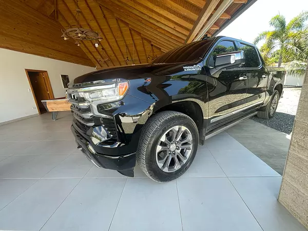 jeepetas y camionetas - chevolet silverado 2023 2