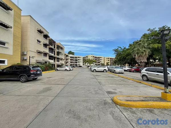 apartamentos - Alquilo amueblado en Las Praderas, apartamento 3 h 4