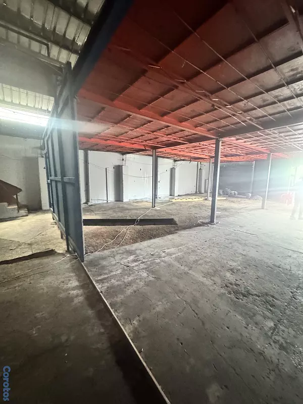 oficinas y locales comerciales - NAVE COMERCIAL 3