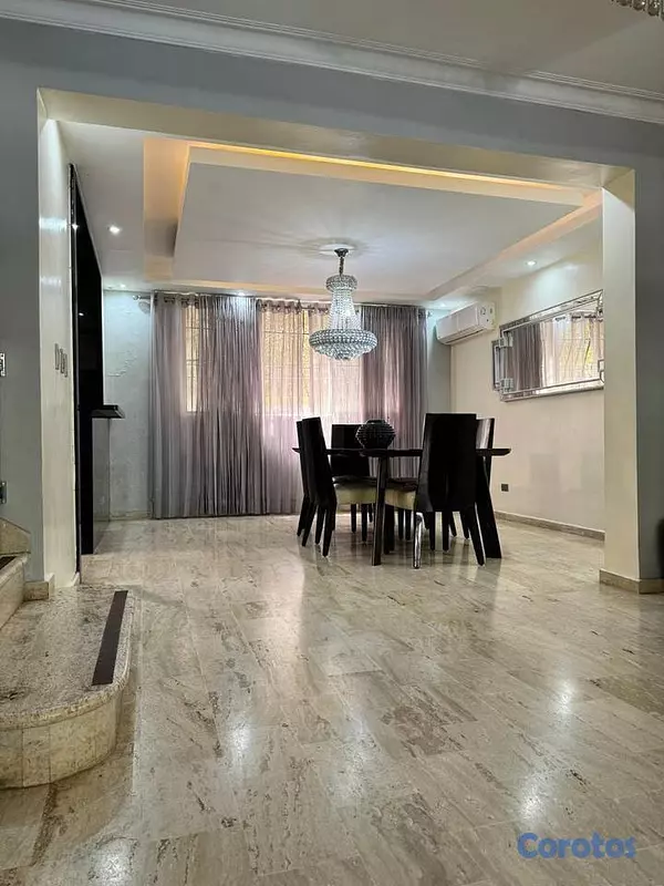 casas - Casa de 3 habitaciones 4 baños en venta en Altos D 13