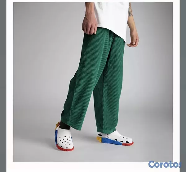 zapatos para hombre - Crocs, edición colaboración lego 2026. 6