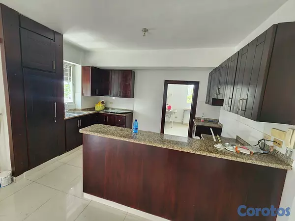 apartamentos - Apartamento amplio en Las Damas 5
