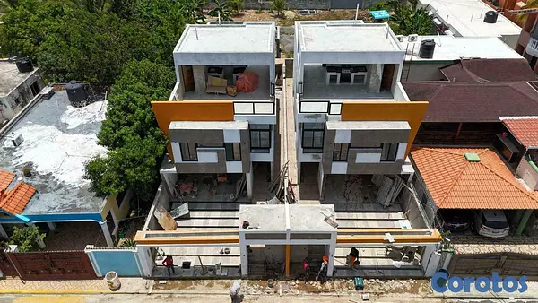 casas - Casa Moderna en Venta en Prado Oriental con Terraza y Patio Privado 3