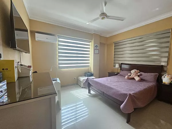 apartamentos - Amplio apartamento en venta en Don Honorio 2