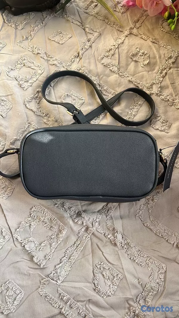 carteras y maletas - CARTERA MUJER $3,100 CROSS BODY NUEVA  2