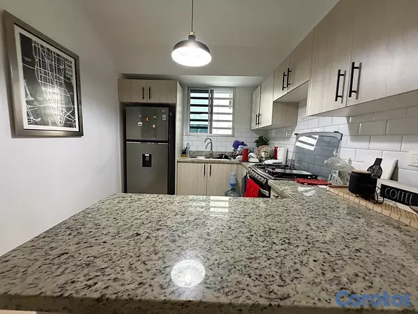 apartamentos - vendo independencia klm 7 segundo nivel tres habitaciones dos parqueos paralelos 6