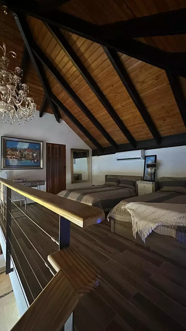 casas vacacionales y villas - Villa de lujo en venta en Capcana, Proyecto exclusivo, acceso controlado (C.V) 2