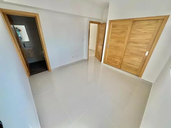 apartamentos - Vendo apartamento nuevo en Los Prados  6