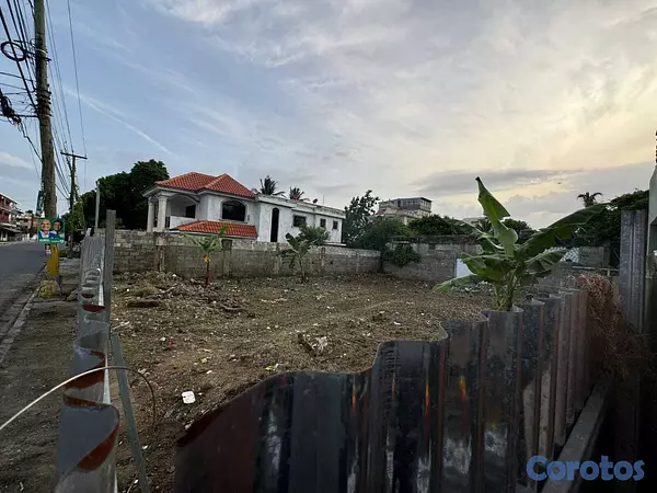 solares y terrenos - Solar en Venta en Tropical del Este SDE 1