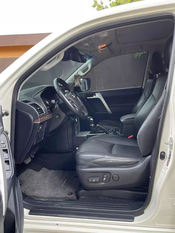 jeepetas y camionetas - Toyota land cruicer prado vxl 2023 10