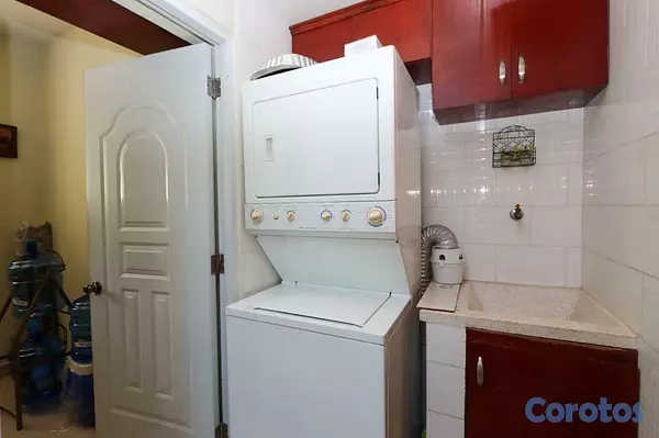 apartamentos - Vendo apartamento en Jardines del Sur. 7