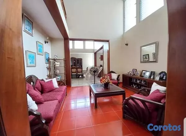 casas - Venta de Casa en Los Cacicazgos 5