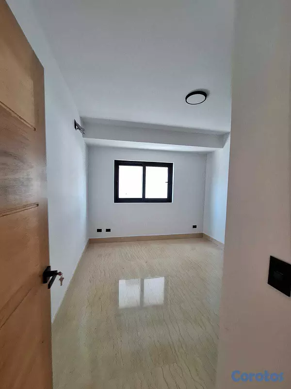 apartamentos - ¡Apartamento Nuevo en Renta en Naco – Piso Alto y  6